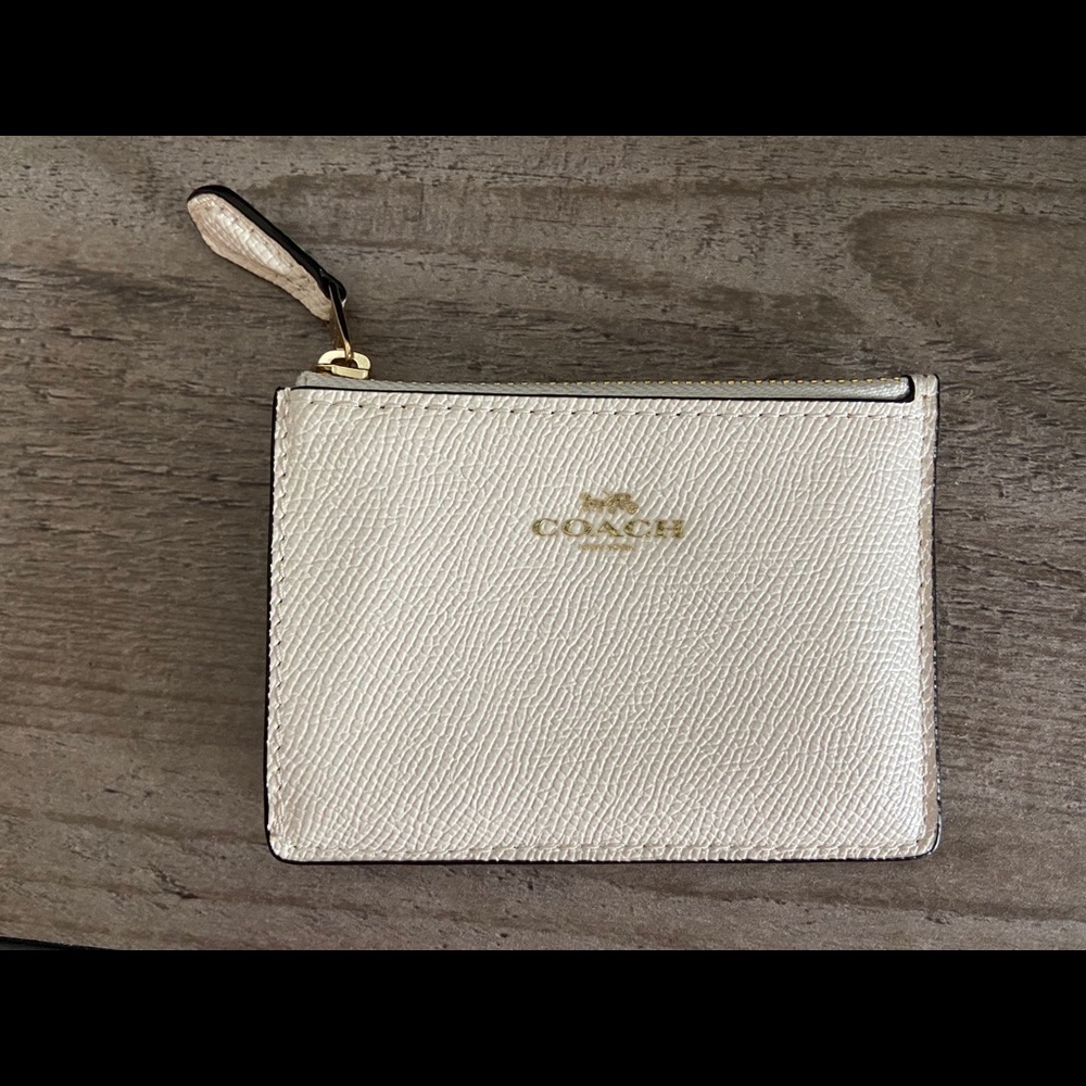 Small Coach Wallet NWOT